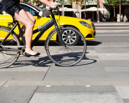 Getting riders from bus to doorstep Can cycles help transit riders finish the last mile of their trip?